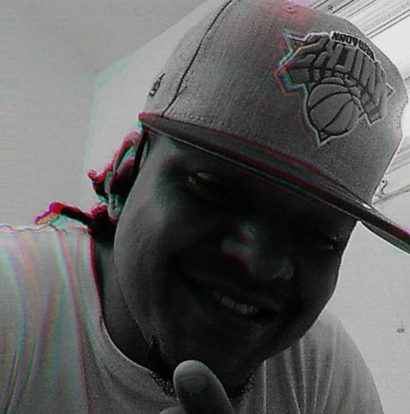 chuck_e2gz